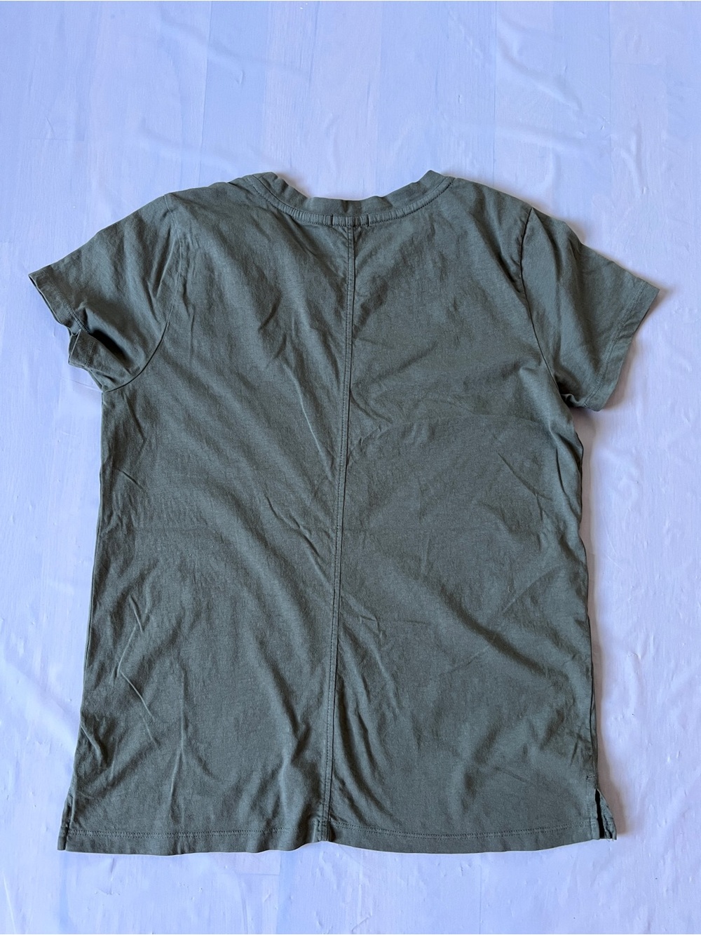 Dylan olive green tee shirt modern crew 100% cotton Women's XS EUC